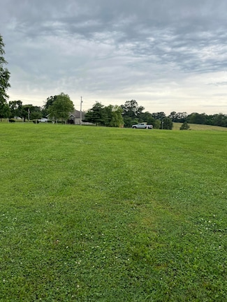000 Farm Road 1107, Cassville, MO 65625