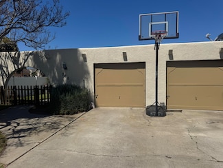 560 S 12th St, Grover Beach, CA 93433