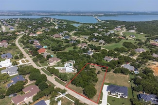 2837 S Lakeview Dr, Cedar Hill, TX 75104