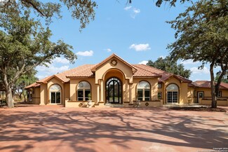 2301 Tanglewood Ln, Weslaco, TX 78596