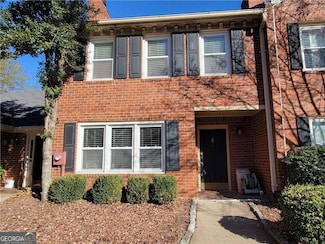 876 Lenox Oaks Cir NE, Atlanta, GA 30324