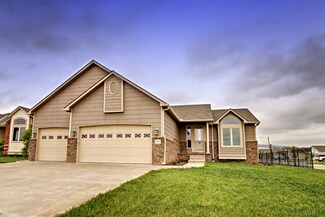 2652 E Burlington St, Park City, KS 67219