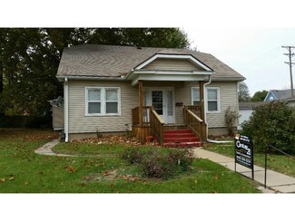 1431 Main St, Trenton, MO 64683