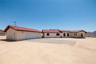 6333 Carodean Rd, Twentynine Palms, CA 92277