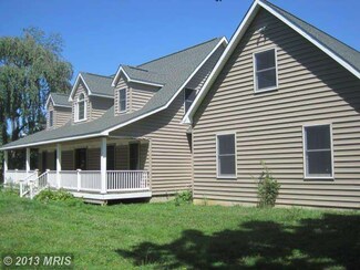 108 W Cross St, Galena, MD 21635