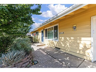 5736 Thurston Rd, Springfield, OR 97478