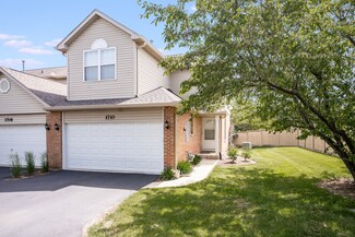 1710 Windward Ave Unit 77, Naperville, IL 60563
