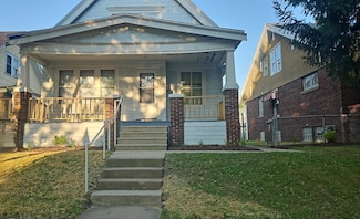2054 S 29th St, Milwaukee, WI 53215