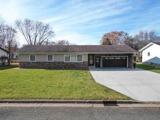 2532 Frostwoods St, Eau Claire, WI 54703