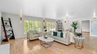 4947 Lakeridge Terrace W, Reno, NV 89509