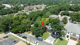 1805 Lucerne St, Dallas, TX 75214