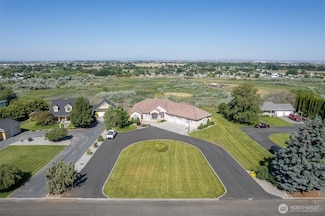 4560 Bluff Dr NE, Moses Lake, WA 98837