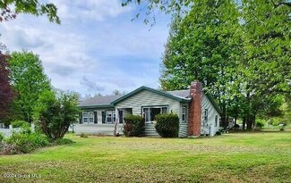 10538 State Route 22, Granville, NY 12832
