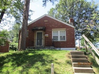 1333 Sheridan Dr, Saint Louis, MO 63132