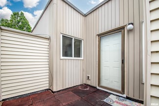 6831 N Frostwood Pkwy Unit 15, Peoria, IL 61615