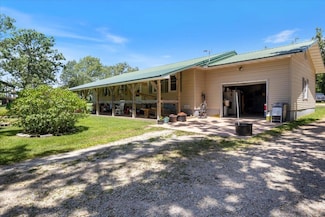 6472 Cass Rd, Hartville, MO 65667
