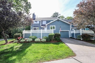 58 Hickory Ln, Windham, NH 03087