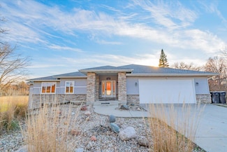 2016 Tower Dr, Stoughton, WI 53589
