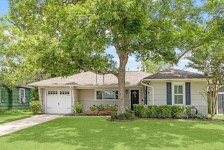 810 Nashua St, Houston, TX 77008