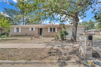404 Oak St, Copperas Cove, TX 76522