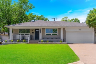7024 Irongate Ln, Dallas, TX 75214