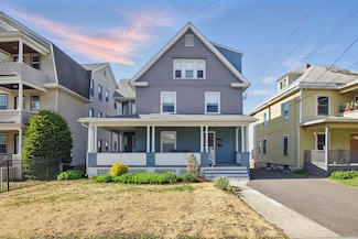 386 Park Rd, West Hartford, CT 06119
