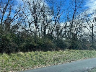 2322 Holiday St, Lynchburg, VA 24501