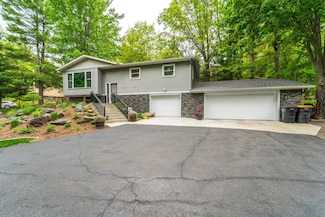 503 N 43rd Ave, Wausau, WI 54401