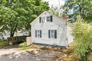 8 Pitman Ct, Laconia, NH 03246
