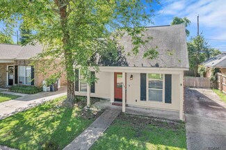 330 Meadow Crossing Dr, Baton Rouge, LA 70820