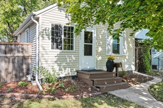 1253 Cook Ave E, Saint Paul, MN 55106