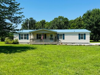 403 Route D, Golden City, MO 64748
