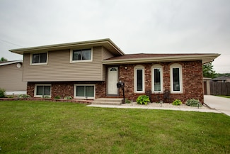 1455 Swift St, Hobart, IN 46342