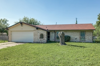 1433 Virgie Joe Dr, Mesquite, TX 75149