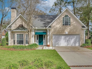 916 Hillcrest Ct, Tallahassee, FL 32308