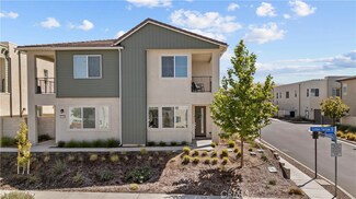 27257 W Red Willow Ct, Valencia, CA 91355