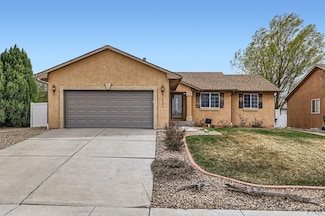 2322 Inspiration Ln, Pueblo, CO 81008