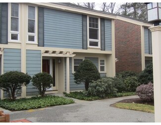 11 Oak St Unit 62, Wellesley, MA 02482