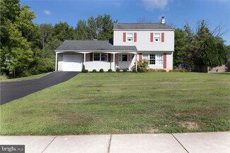 15 Walden Way, Chalfont, PA 18914