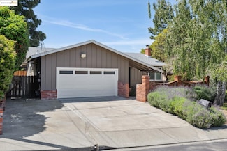 218 Brenda Ct, Pinole, CA 94564