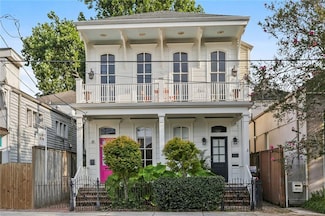 3715 Magazine St, New Orleans, LA 70115