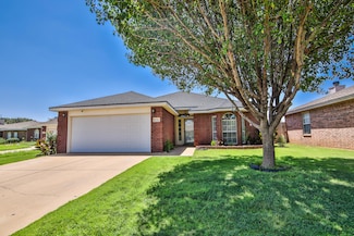 1709 76th St, Lubbock, TX 79423