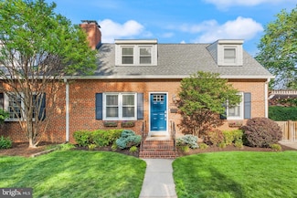 1501 Wayne St, Alexandria, VA 22301