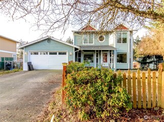 20608 16th Avenue Ct E, Spanaway, WA 98387