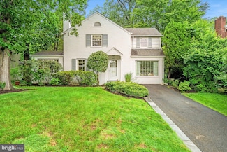 6107 Massachusetts Ave, Bethesda, MD 20816