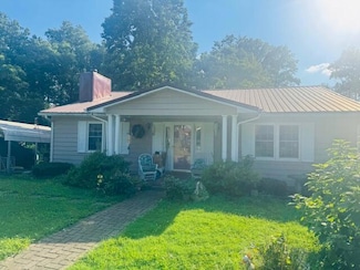 112 Mcclelland Ct, Campbellsville, KY 42718