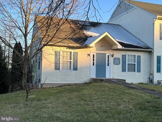 648 Buena Vista Dr, Kennett Square, PA 19348