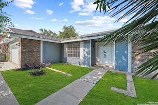 1154 S Ellison Dr, San Antonio, TX 78245
