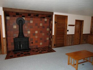 305 N Us Highway 51, Poynette, WI 53955