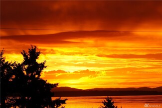 17041 Talbot Rd, Edmonds, WA 98026